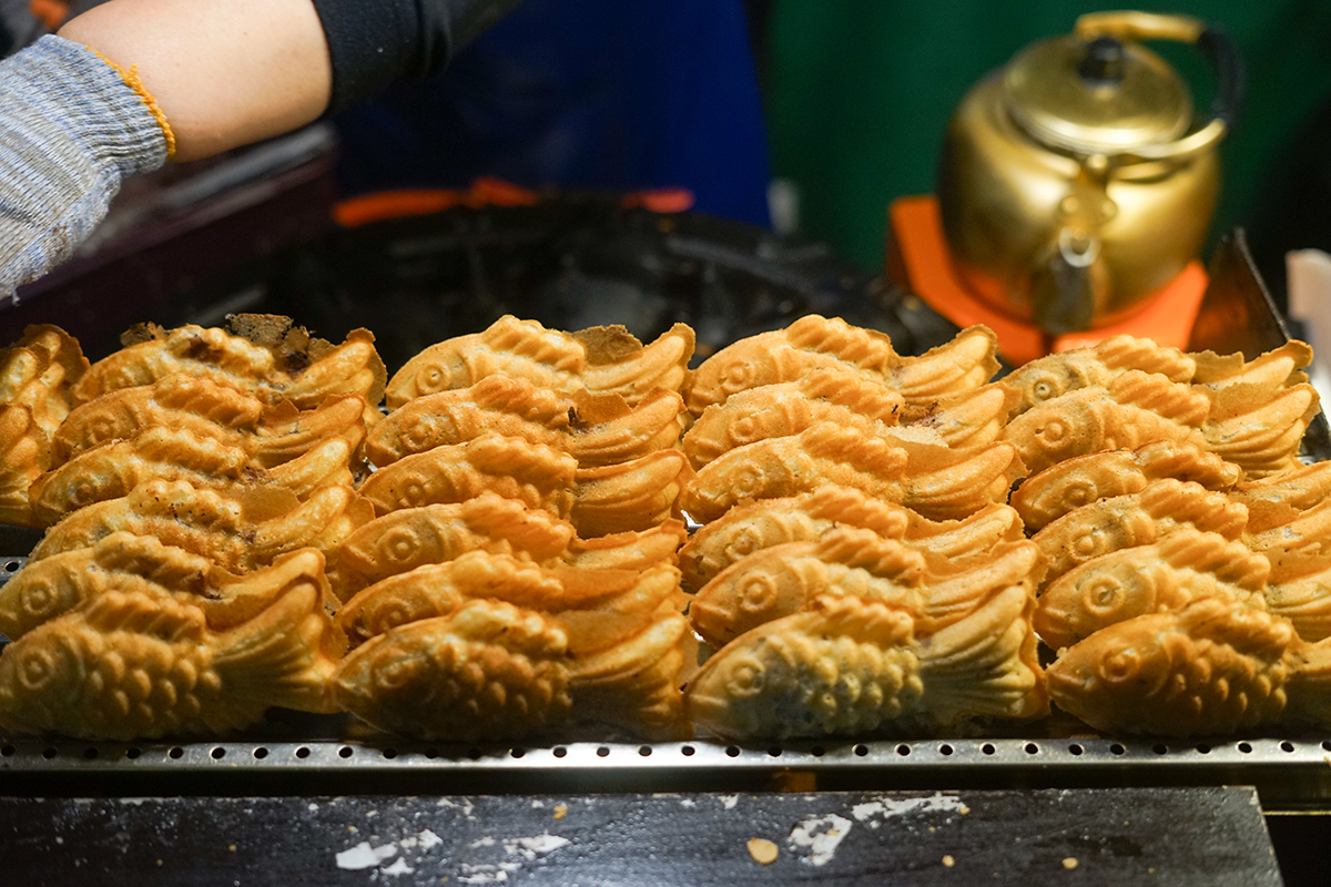 Boongeo-ppang, 붕어빵, korean winter snack